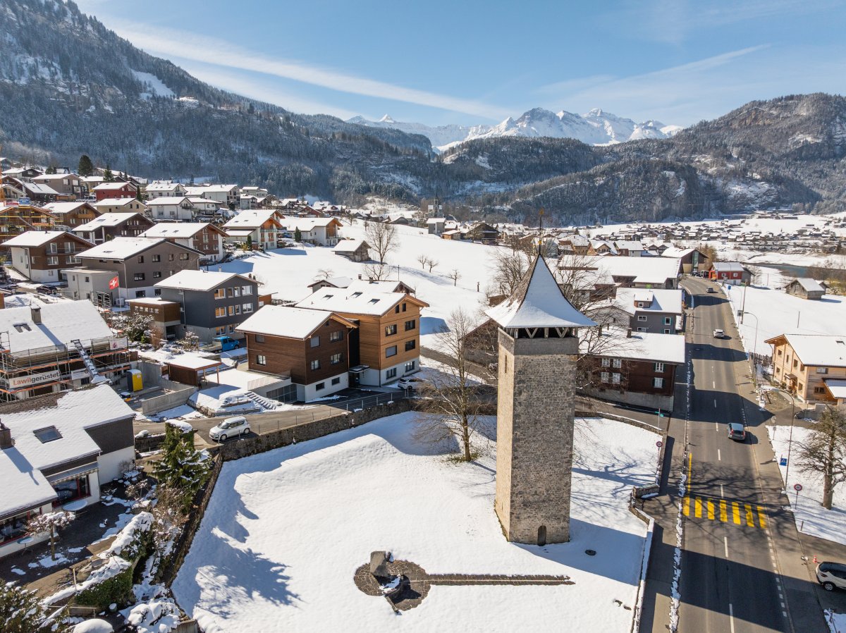 März-Schnee in Lungern